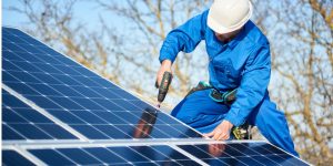 Installation Maintenance Panneaux Solaires Photovoltaïques à Saint-Bon